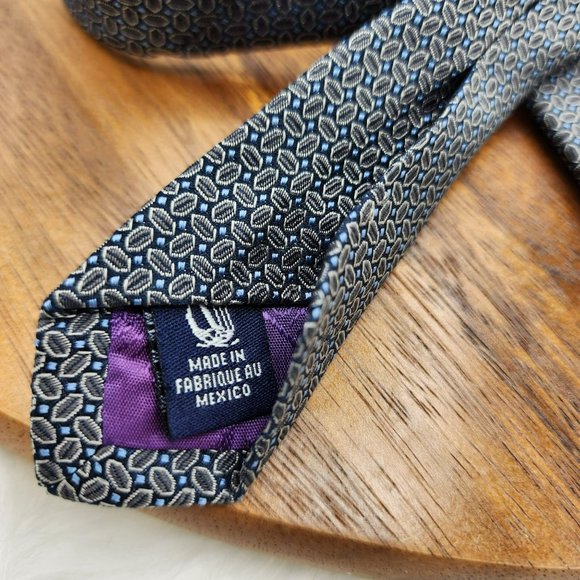 Nautica Neck Tie Navy Blue Cream Modern Print 100% Silk Professional Office Suit - Picture 6 of 8